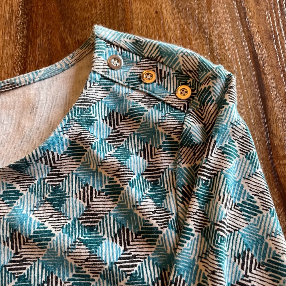 Studio Works Woman’s Pullover Top, Size XL - Picture 3 of 3